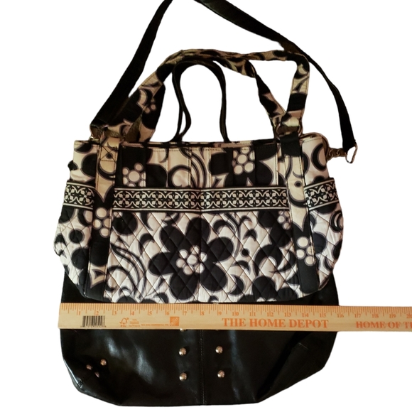 2 Black/ White Handbags - Picture 4 of 4